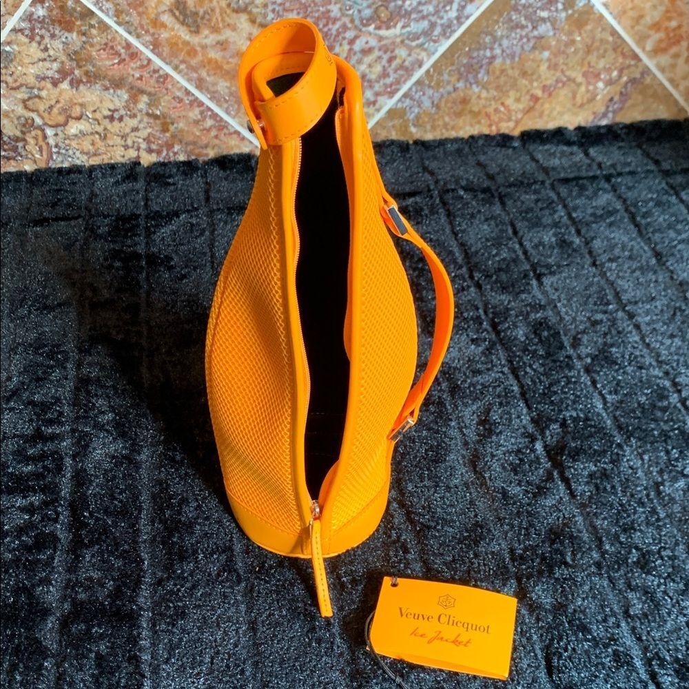 Veuve Clicquot Ice Jacket - Picture 4 of 14